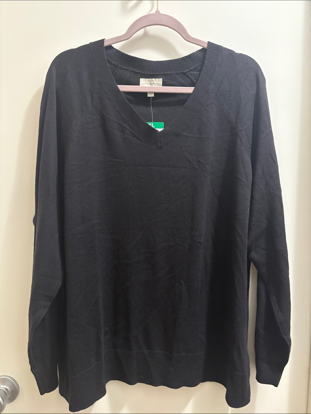 Classic V-Neck Women's Sweater - Black